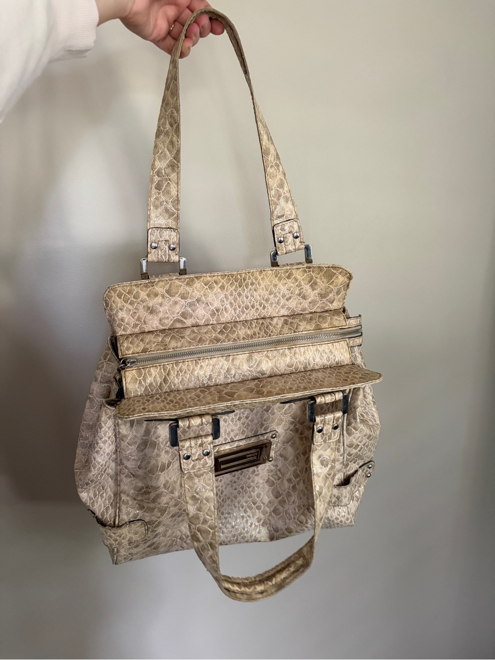 Y2K Guess cream faux croc leather large tote purse - Picture 5 of 16